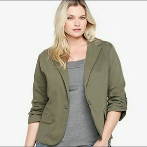 🌸 TORRID Ruched Sleeve Blazer Jacket